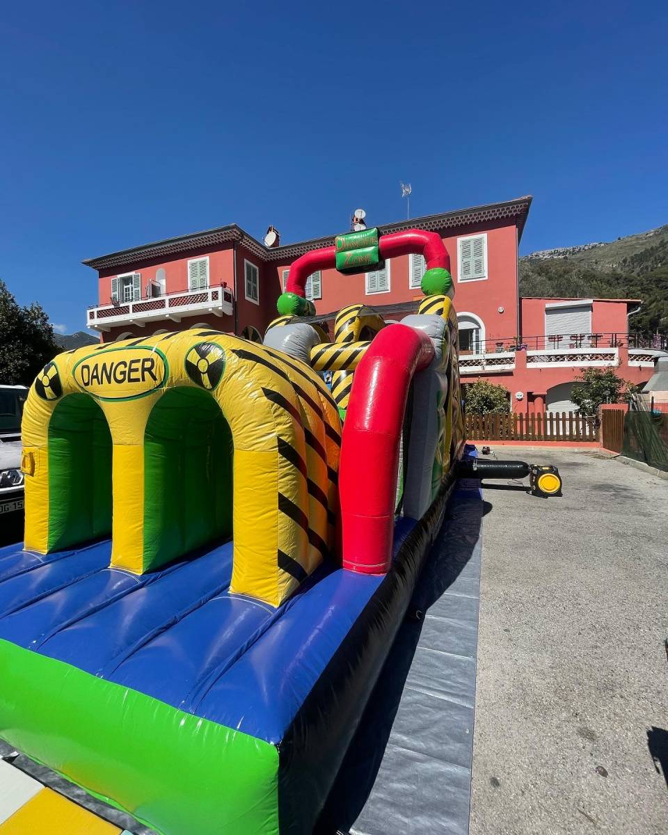 DANGERZONE COURSE D’OBSTACLE