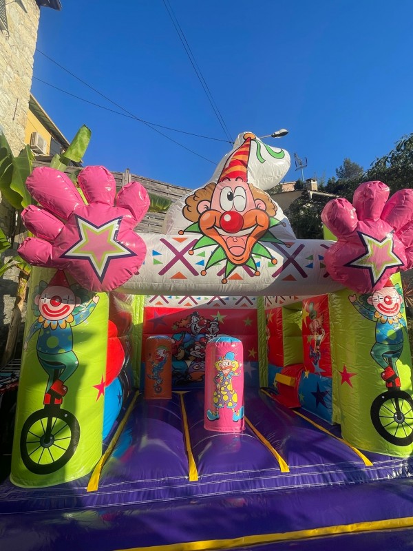 Location chateau gonflable pour anniversaire pas cher à Nice Alpes-Maritimes