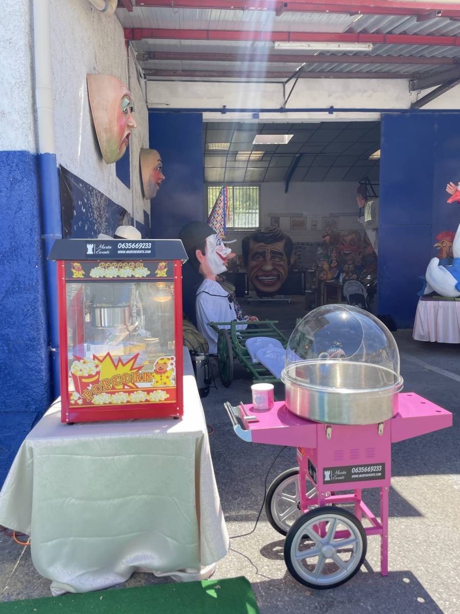 Location d'une machine à barbe à papa et popcorn pour un anniversaire à Contes dans les Alpes-Maritimes (06)